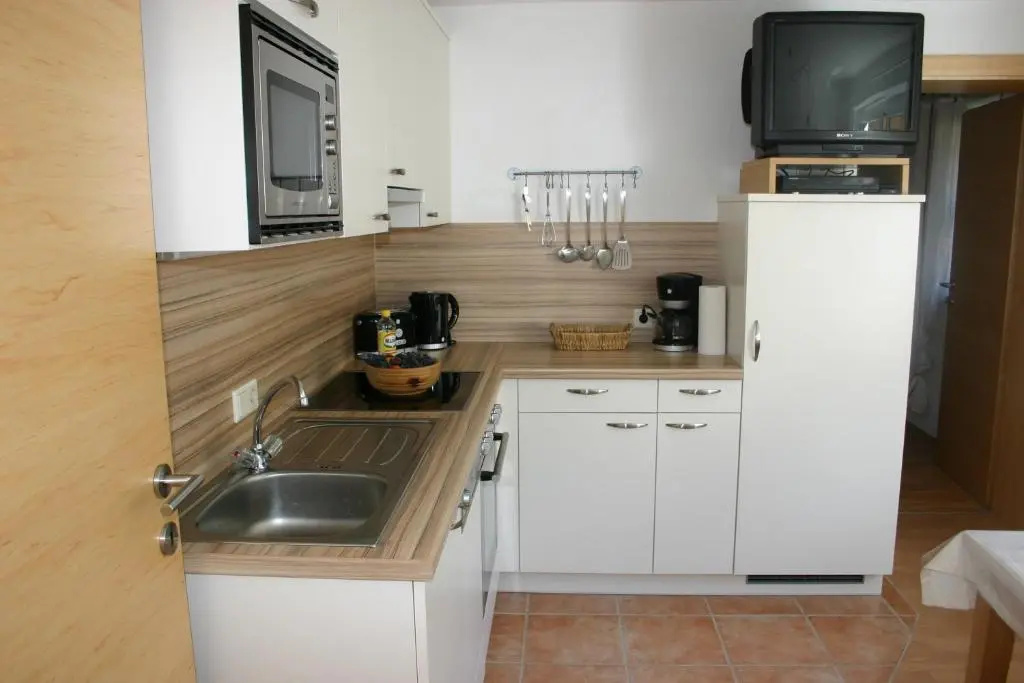 3 Bedrooms Apartment