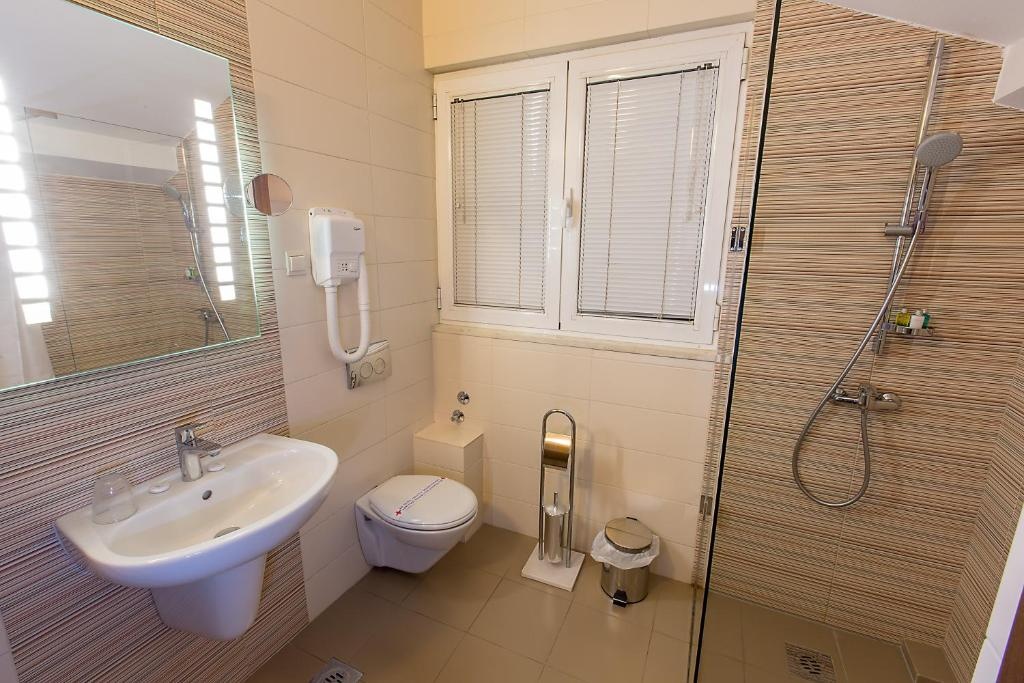 Standard room — room photo 3