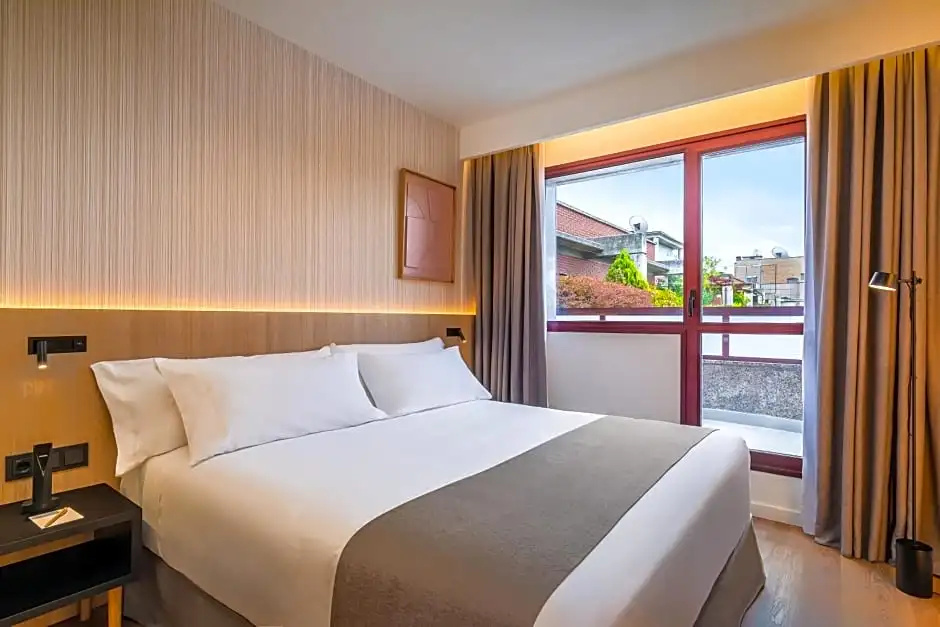 Occidental Pamplona - Chambres