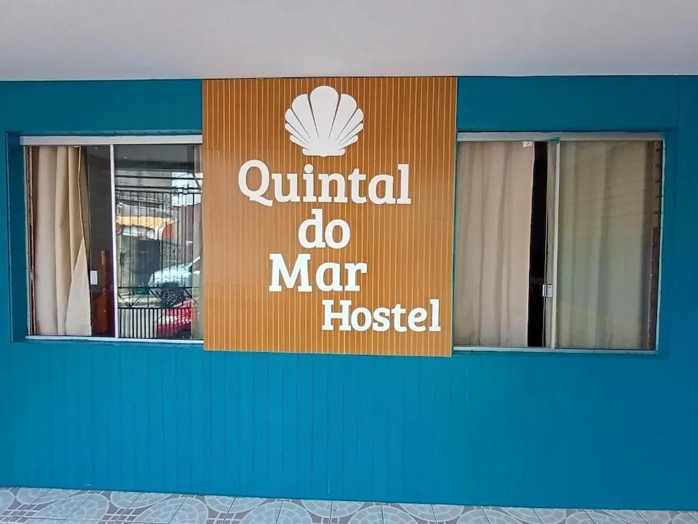 Quintal do Mar Hostel