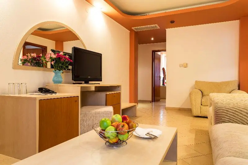 Golden Pearl Hotel - Chambres