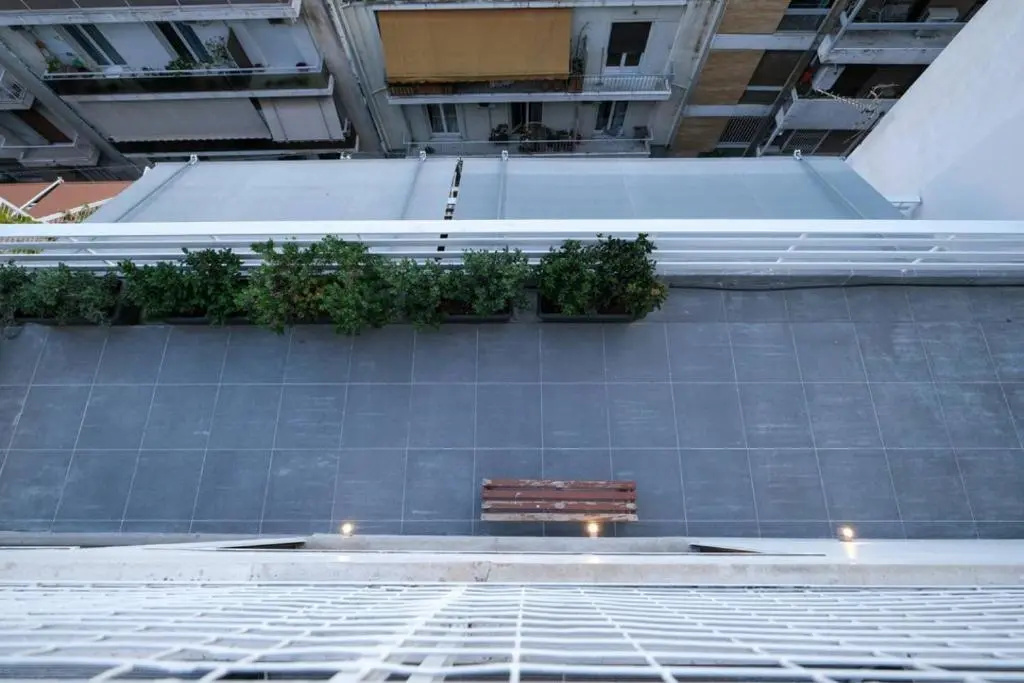 Urban Luxury Homm Apt. In Deinokratous Str.
