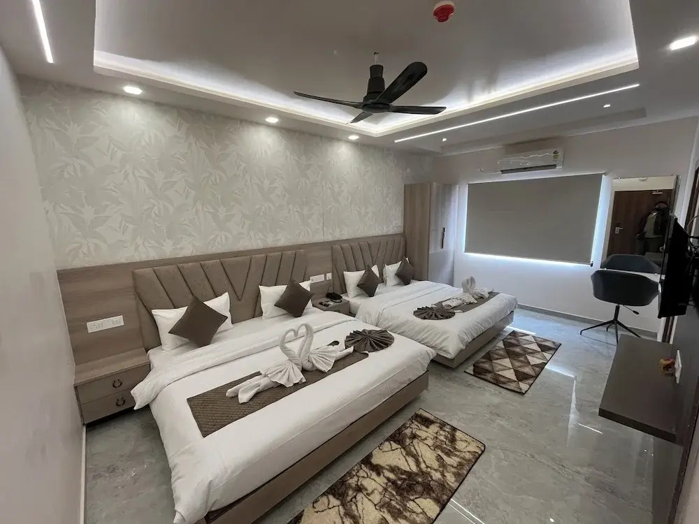 Hotel photo 2