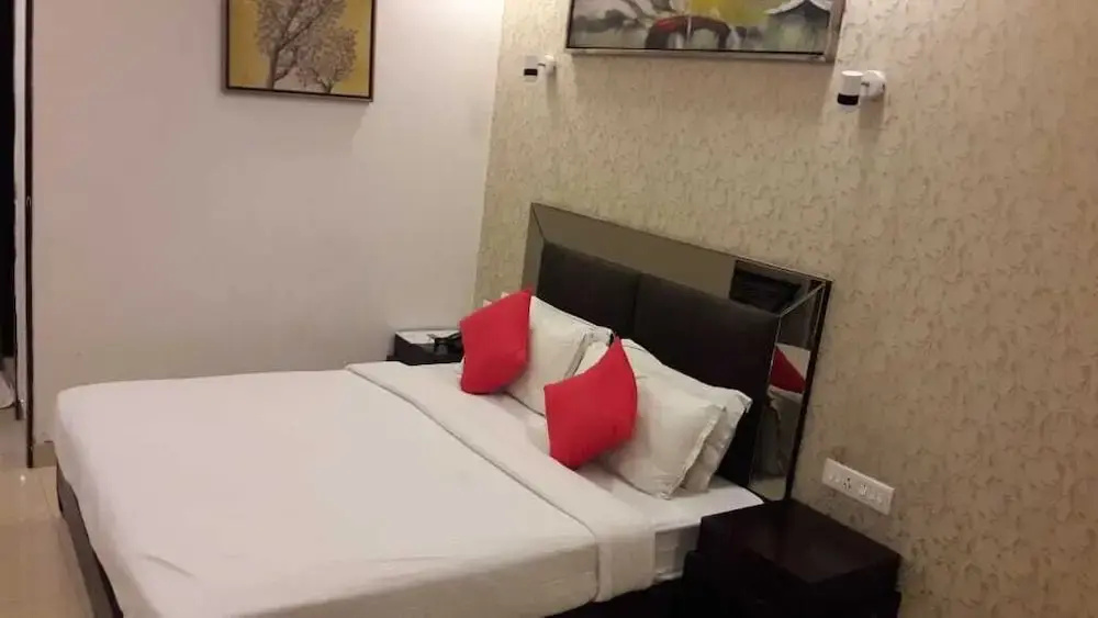 Hotel Supreme - Chambres