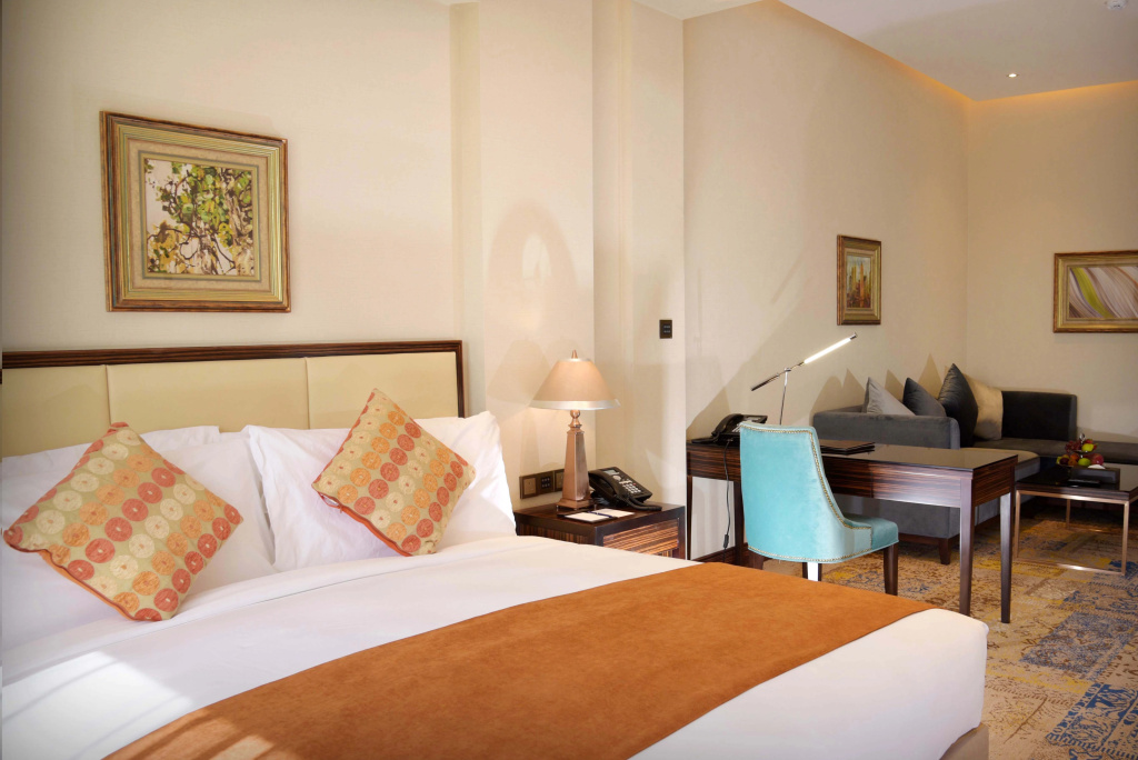 Warwick Al Khobar — 3