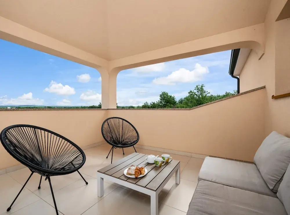 Holiday Home Mlačić