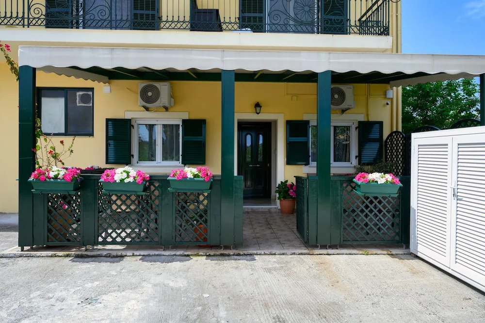 Nostalgia Corfu Town Apartments