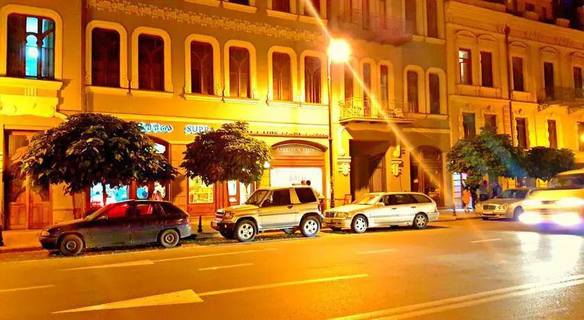 Aghmashenibili Nino Guest House