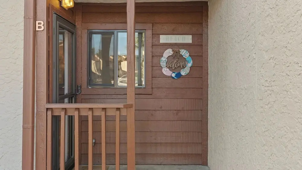 Beachwalk 10B by Avantstay PCB Condo Across From the Beach + Pool & Tennis Court
