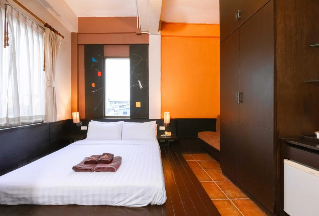 Collection O Diamond House Khaosan — 2