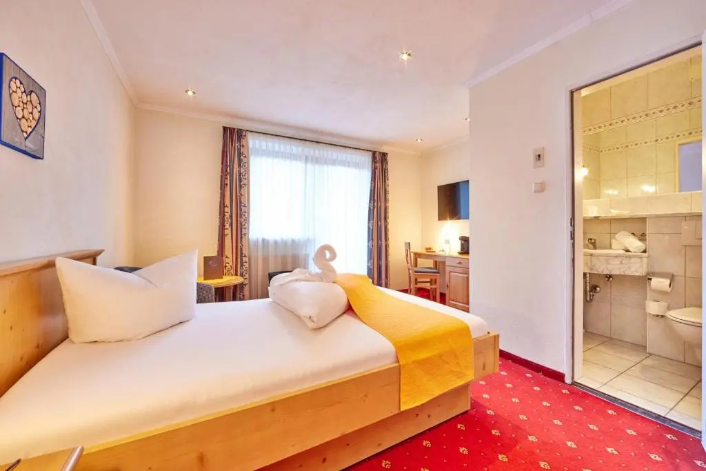 Deluxe Single room with balcony