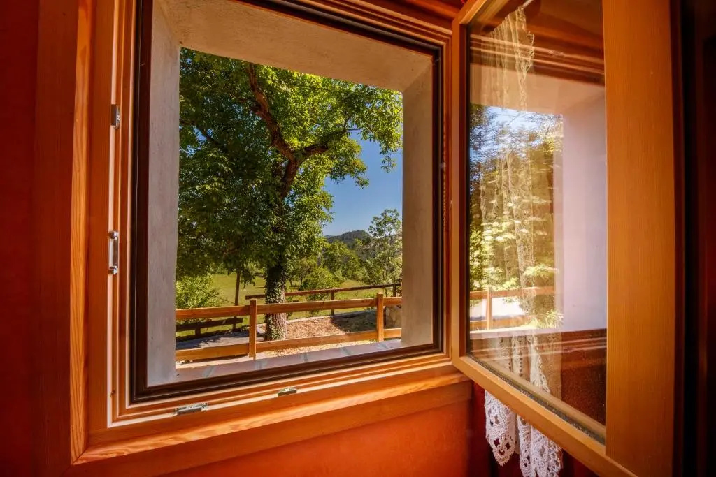Afficher la photo 8 — Eco-hôtel et Yourtes du Mercantour