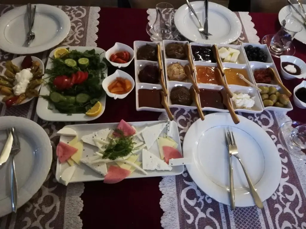 Food & Beverage