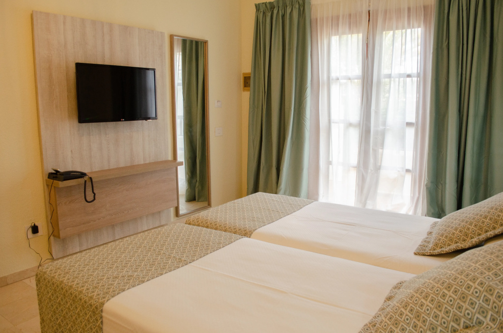 Klayman Olivina Aparthotel - Général