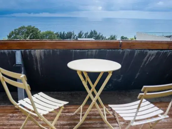 Qinghai Bay Scenic Apartment