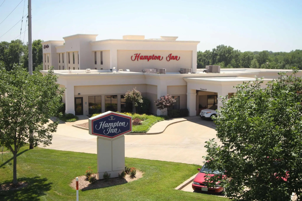 Hotel photo 1