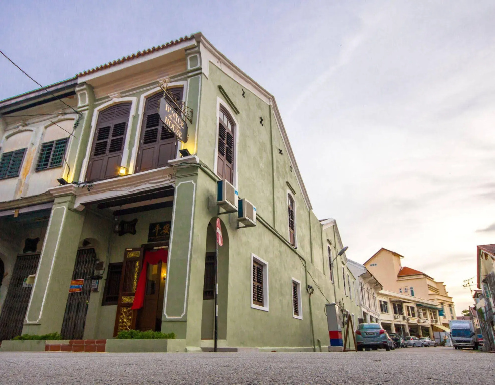 D'Nice Heritage House