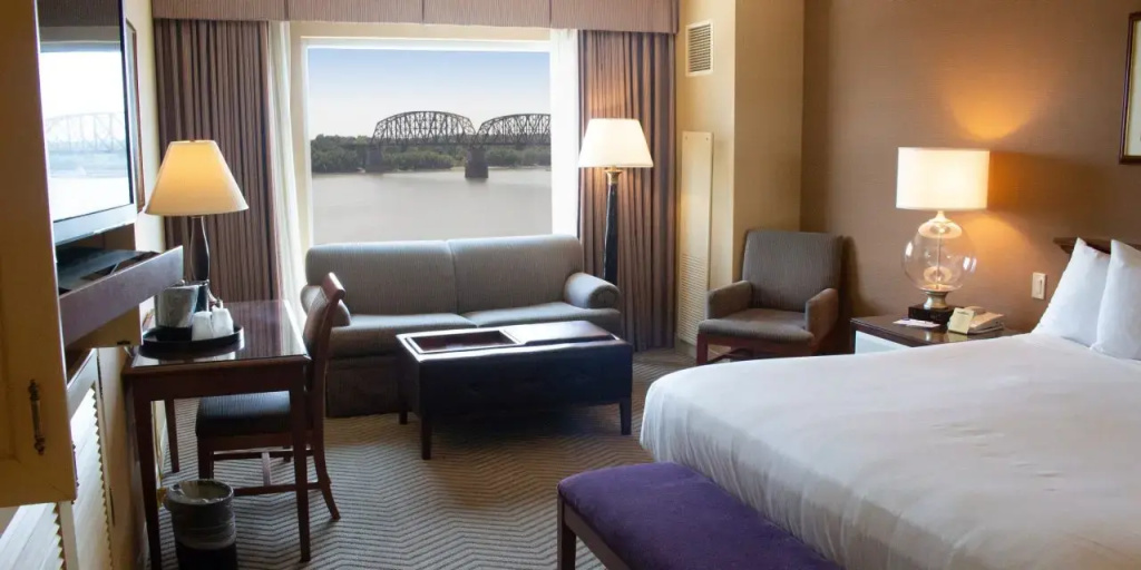 Deluxe Double room with river view (full double bed)