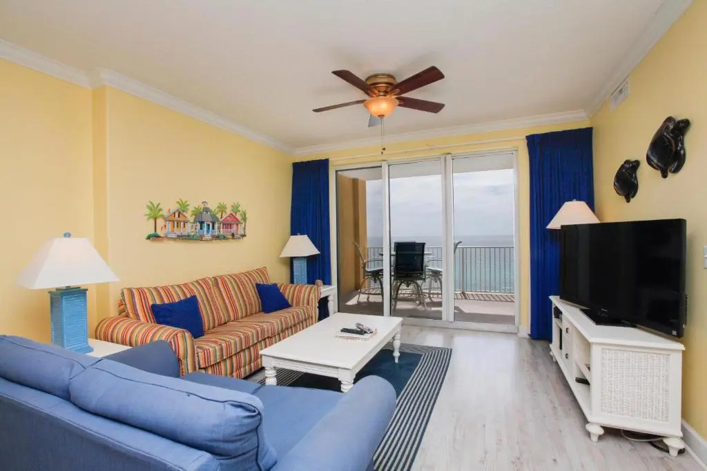 Tropic Winds Condominium - Chambres