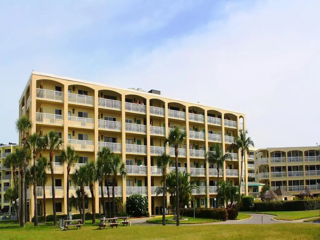 Coral Reef Beach Resort