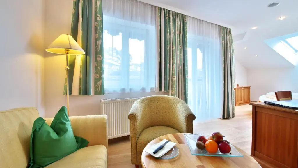 Seeboeckenhotel Zum Weissen Hirschen - Chambres