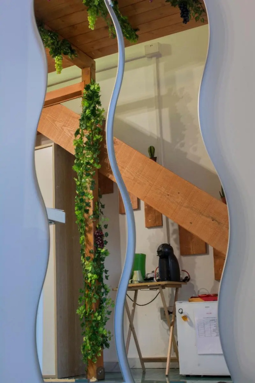 Standard Double room with balcony (full double bed)