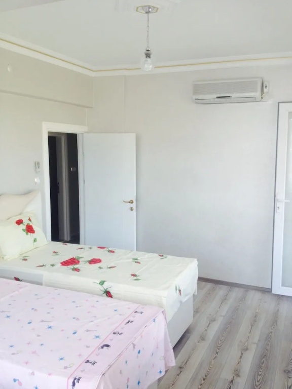 3 Bedrooms Apartment with balcony