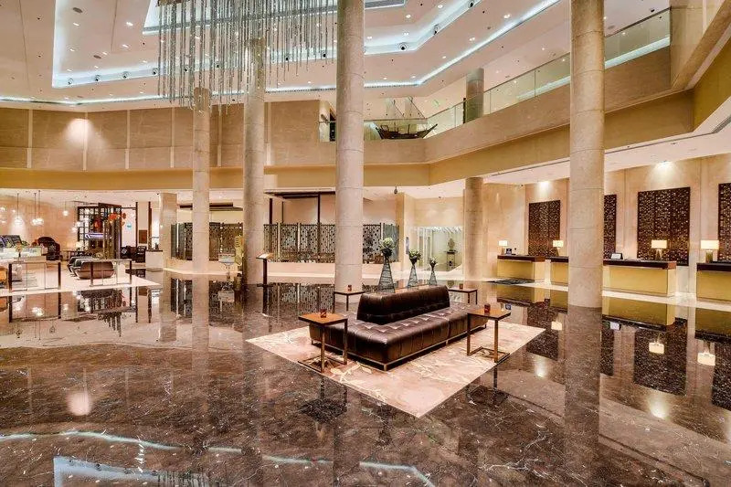 一室一廳三人房，配有大雙人床