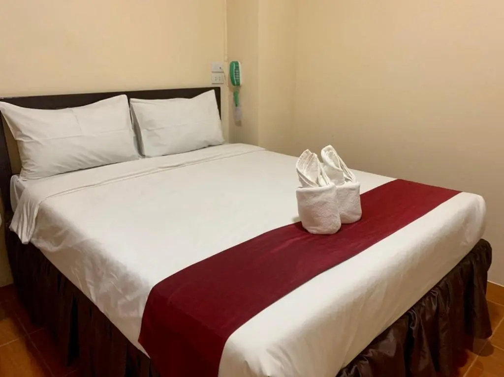 Standard Double room with balcony (full double bed)