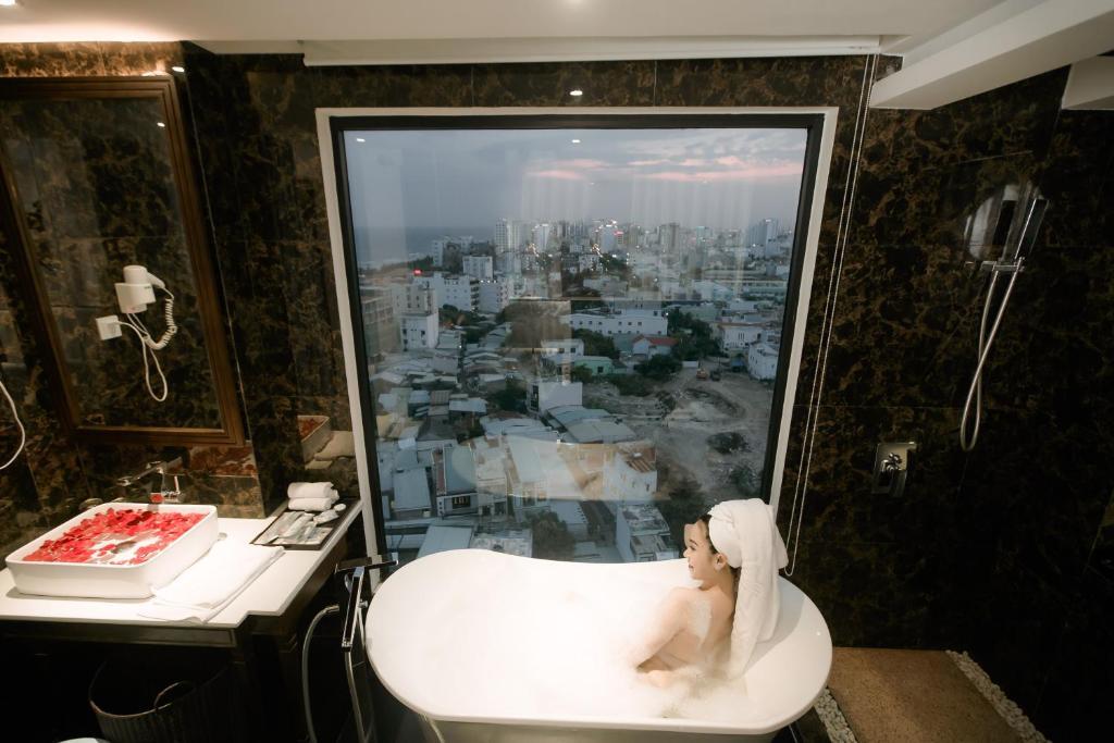 Adaline Hotel & Suite Danang