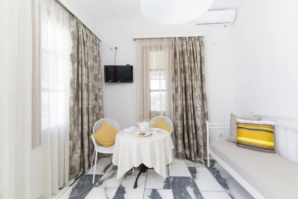 Deluxe Apartment with sea view