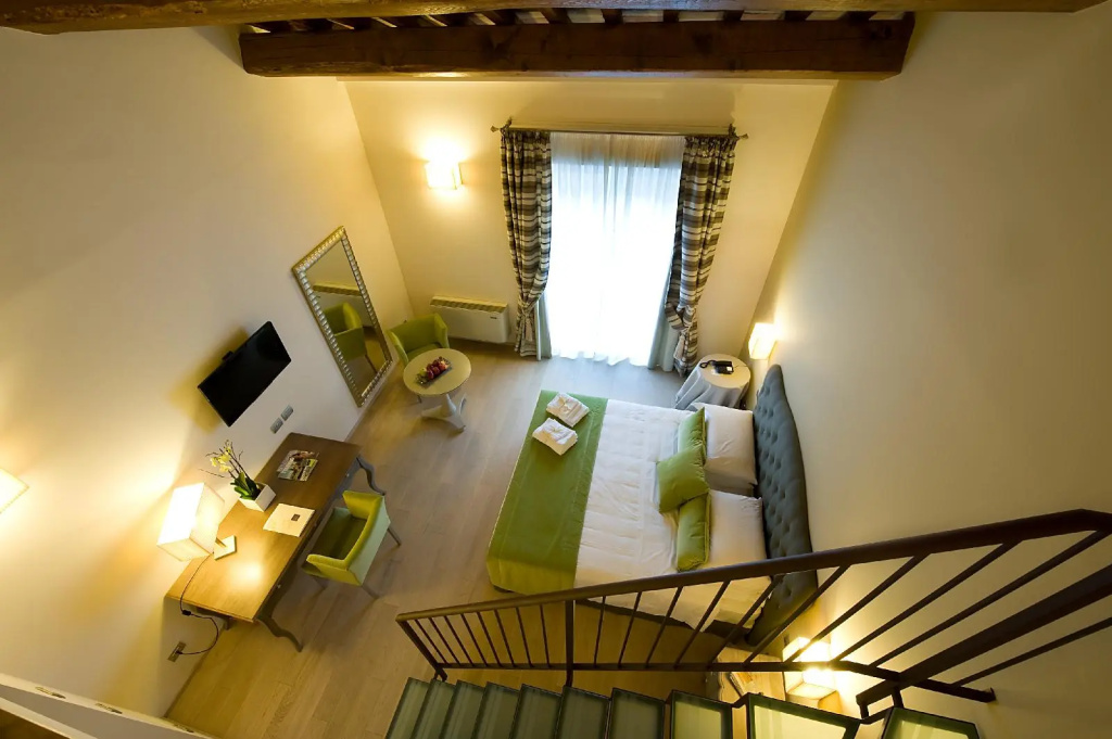 Hotel photo 17