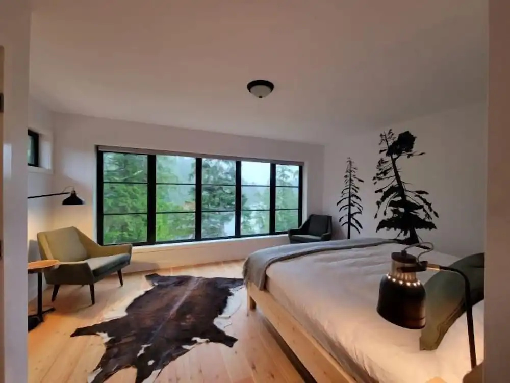 3 Bedrooms Cottage with water view