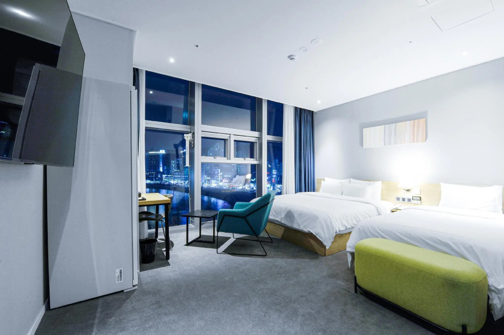 Executive Suite with ocean view