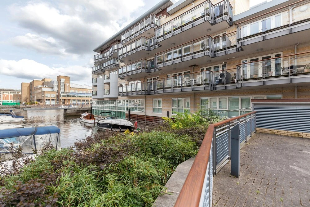 Roomspace Apartments -Marina Place