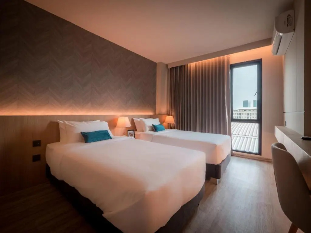 Deluxe Double room (twin beds)