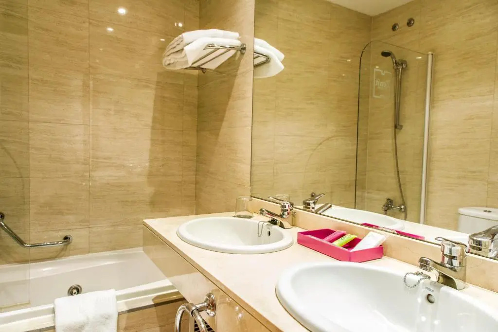 Hotel Zenit Logroño - Chambres