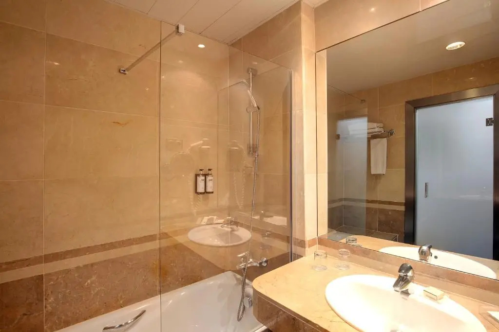 Catalonia Excelsior Hotel - Chambres