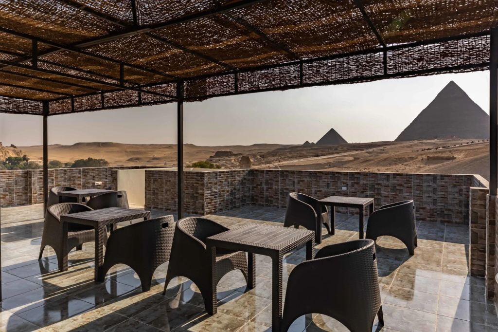 Pyramids Guest House