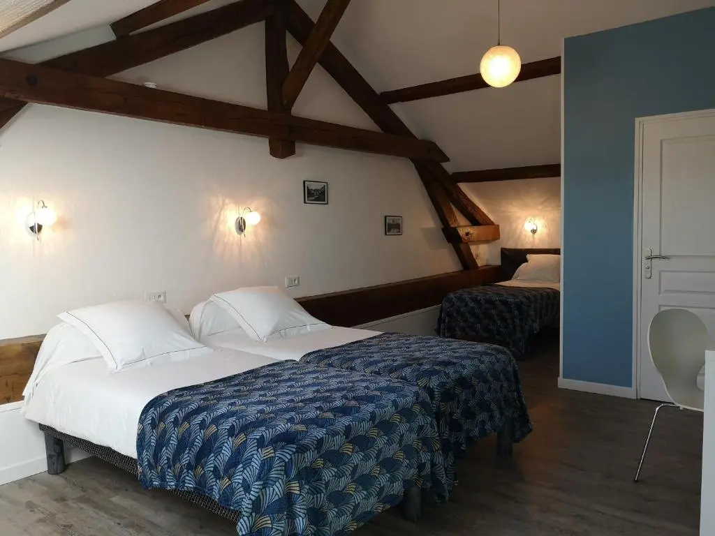 3 Bedrooms Cottage