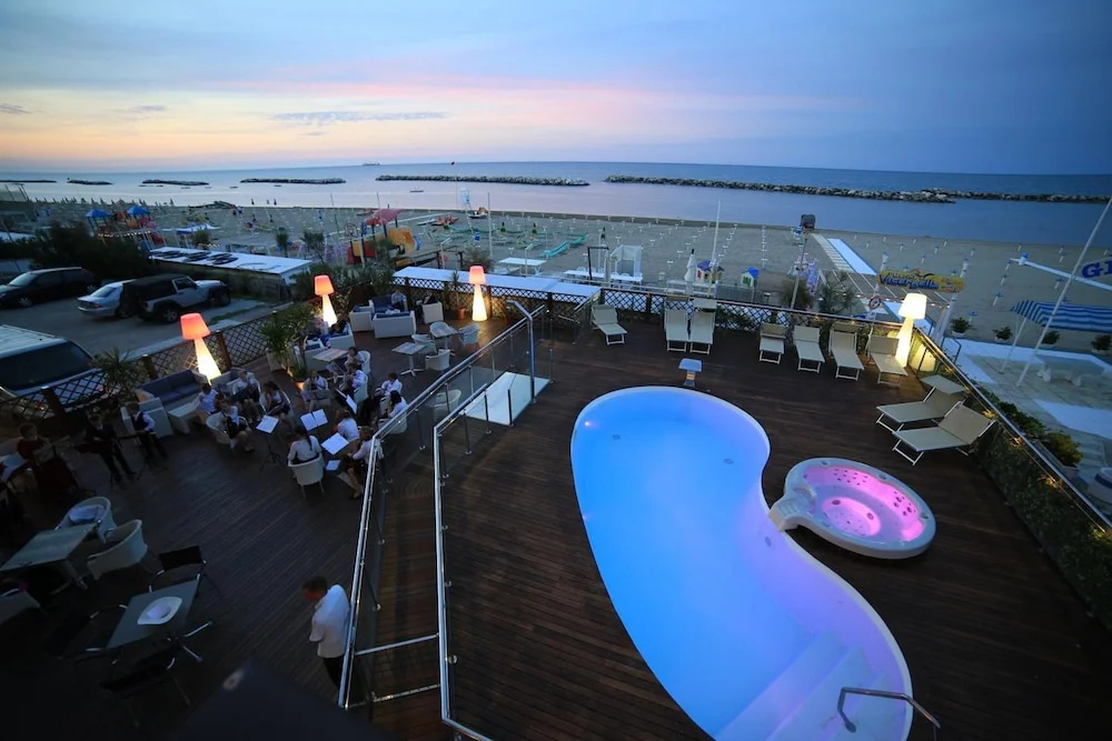 Hotel photo 27