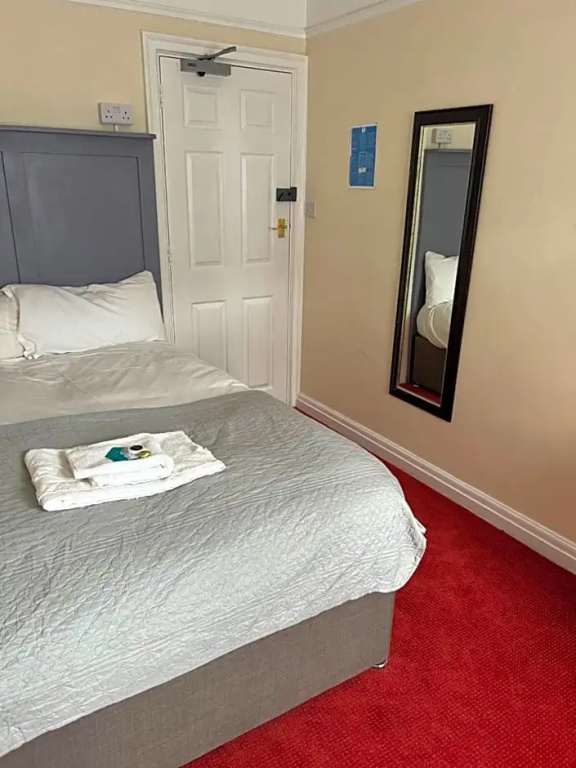 Crown & Cushion Hotel - Chambres