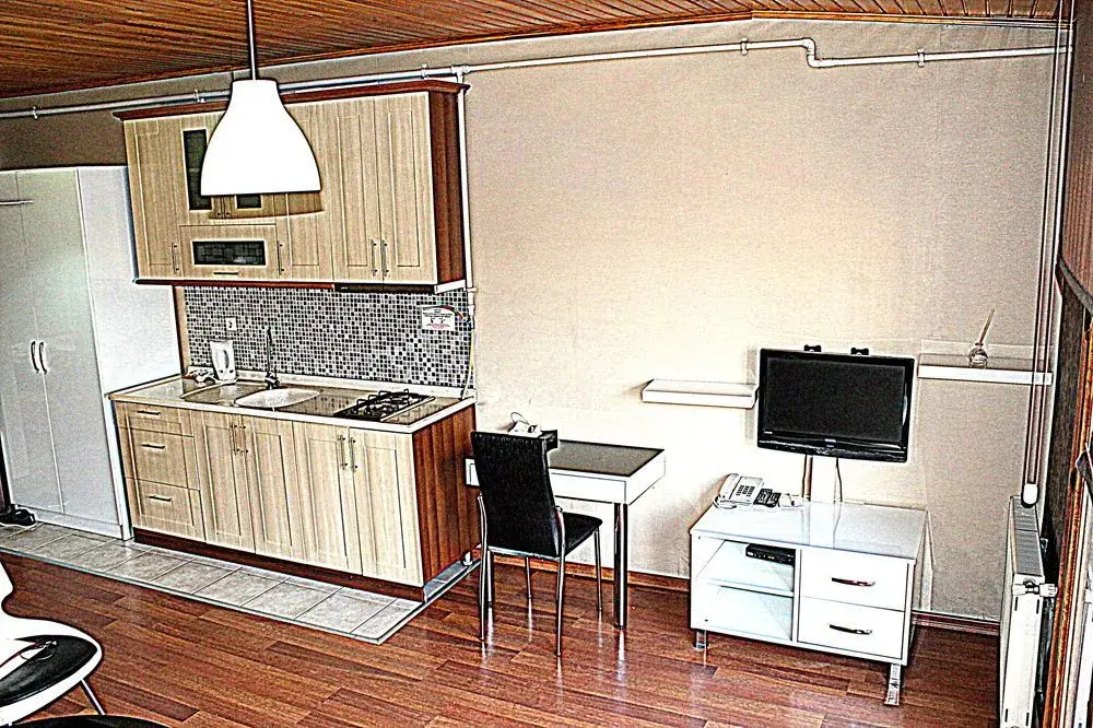 Full House Residence - Général