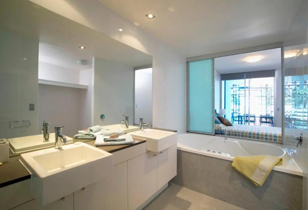 3 Bedrooms Penthouse Apartment