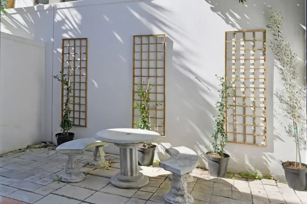 Modern Sea Point Oasis Garden Pool BBQ Gym