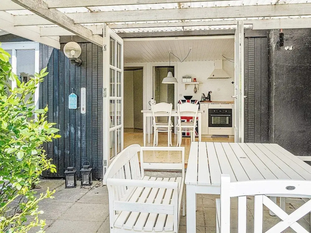 4 Person Holiday Home in Vaeggerlose