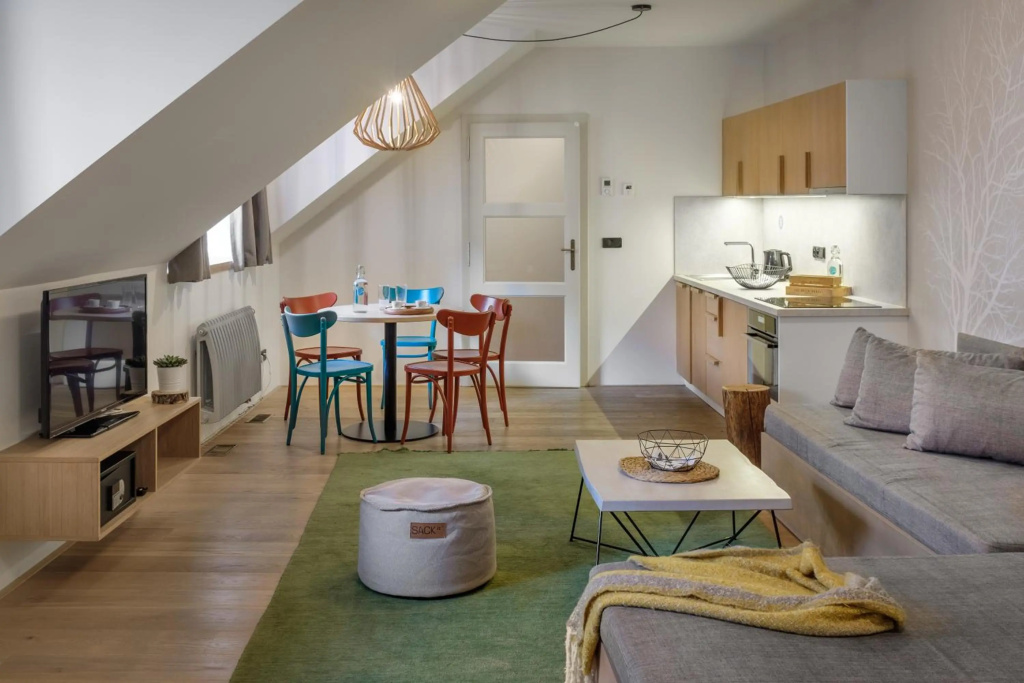 4 Trees Apartments by Adrez Living — 5