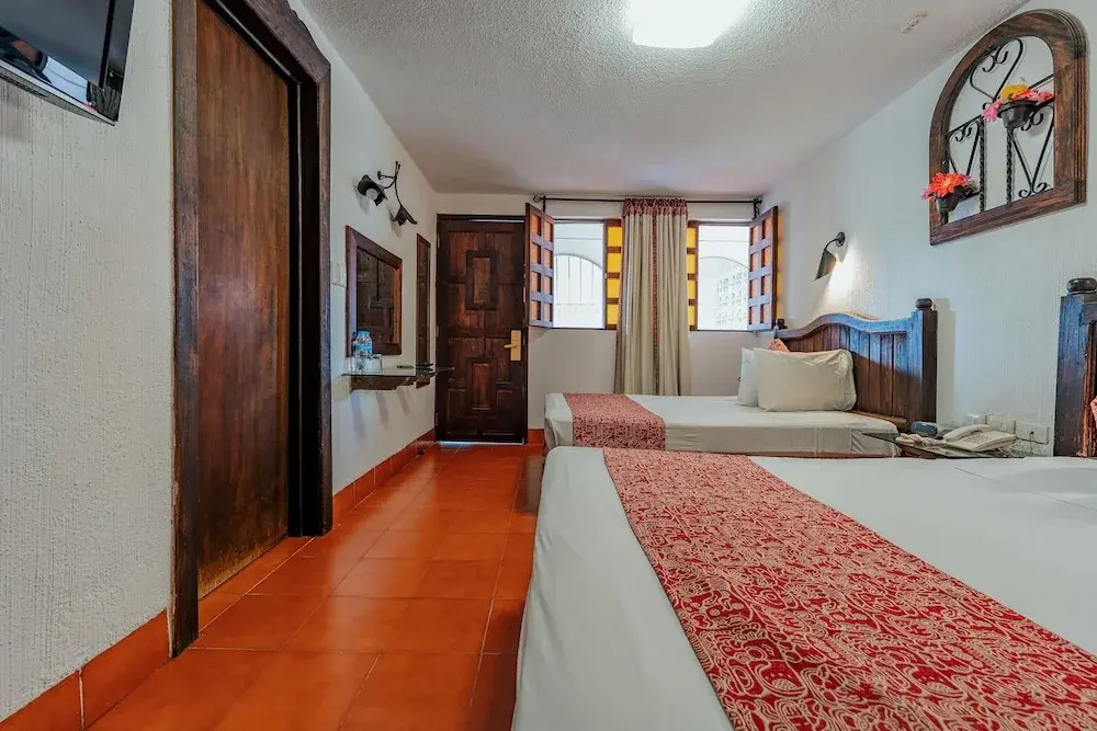 Classic Double room (full double bed)