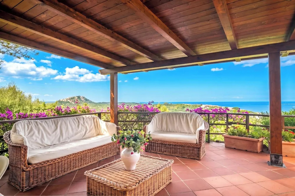 La Perla Del Golfo With Stunning View