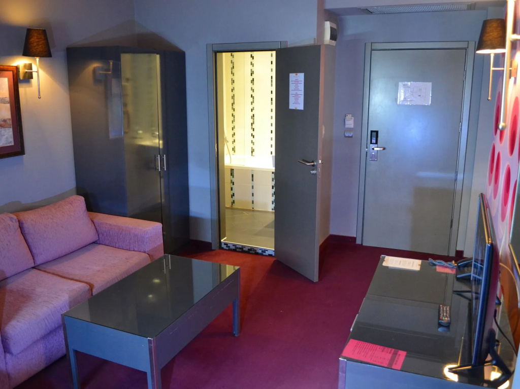 Elate Plaza Business Hotel - Général